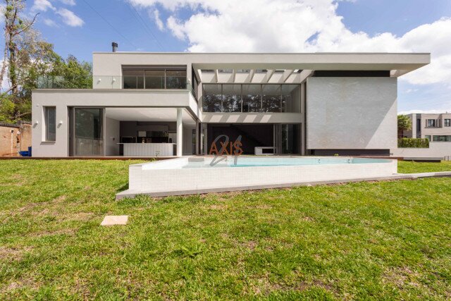 Casa em Condomínio no bairro Orleans