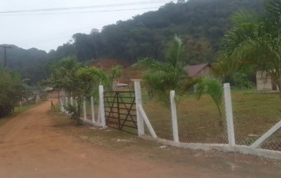 Foto 7 - ÁREA em ANTONINA - PR, no bairro zona rural - Referência 0386