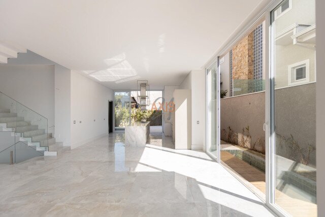 Casa em Condomínio no bairro Santo Inácio