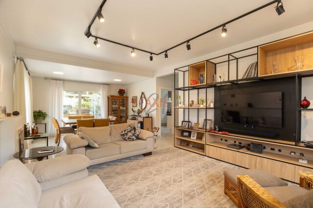 Casa em Condomínio no bairro Santo Inácio