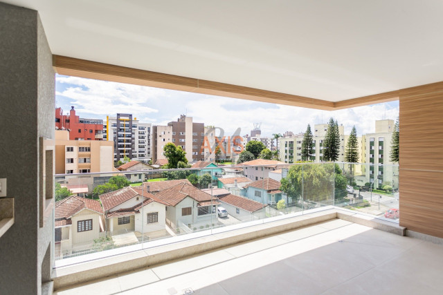 Apartamento no bairro Ahú