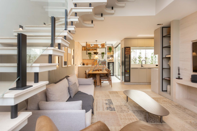 Casa em Condomínio no bairro Santa Cândida