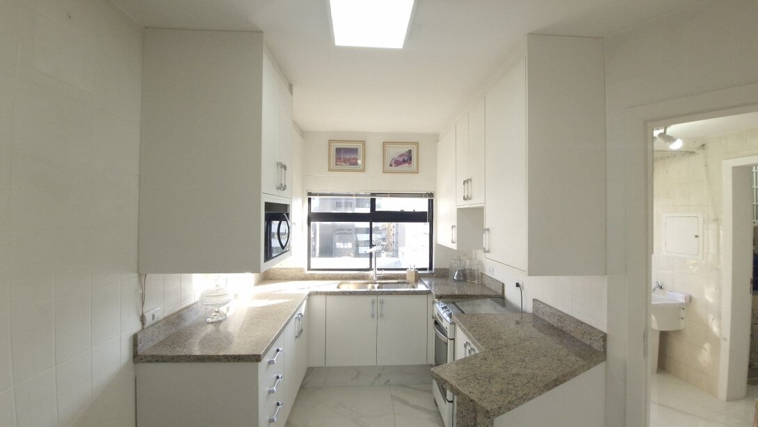 Foto 14 - APARTAMENTO em CURITIBA - PR, no bairro Água Verde - Referência 0161
