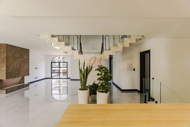 Casa em Condomínio no bairro Campo Comprido