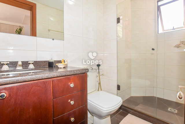 APARTAMENTO no Bairro: Água Verde - Lopes Home - Curitiba - foto 31