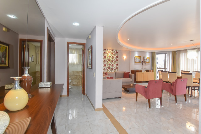 APARTAMENTO no Bairro: Água Verde - Lopes Home - Curitiba - foto 3