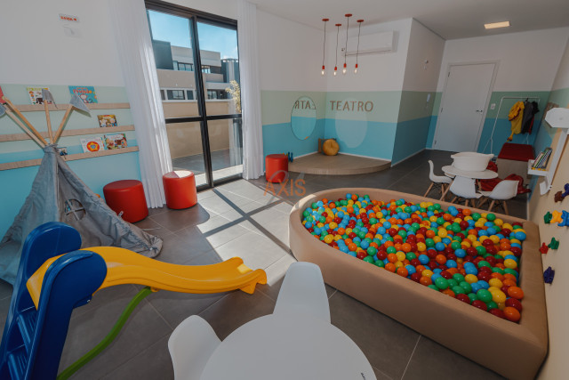 Apartamento no bairro Tingui