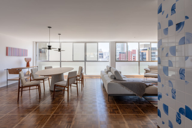 Apartamento no bairro Batel