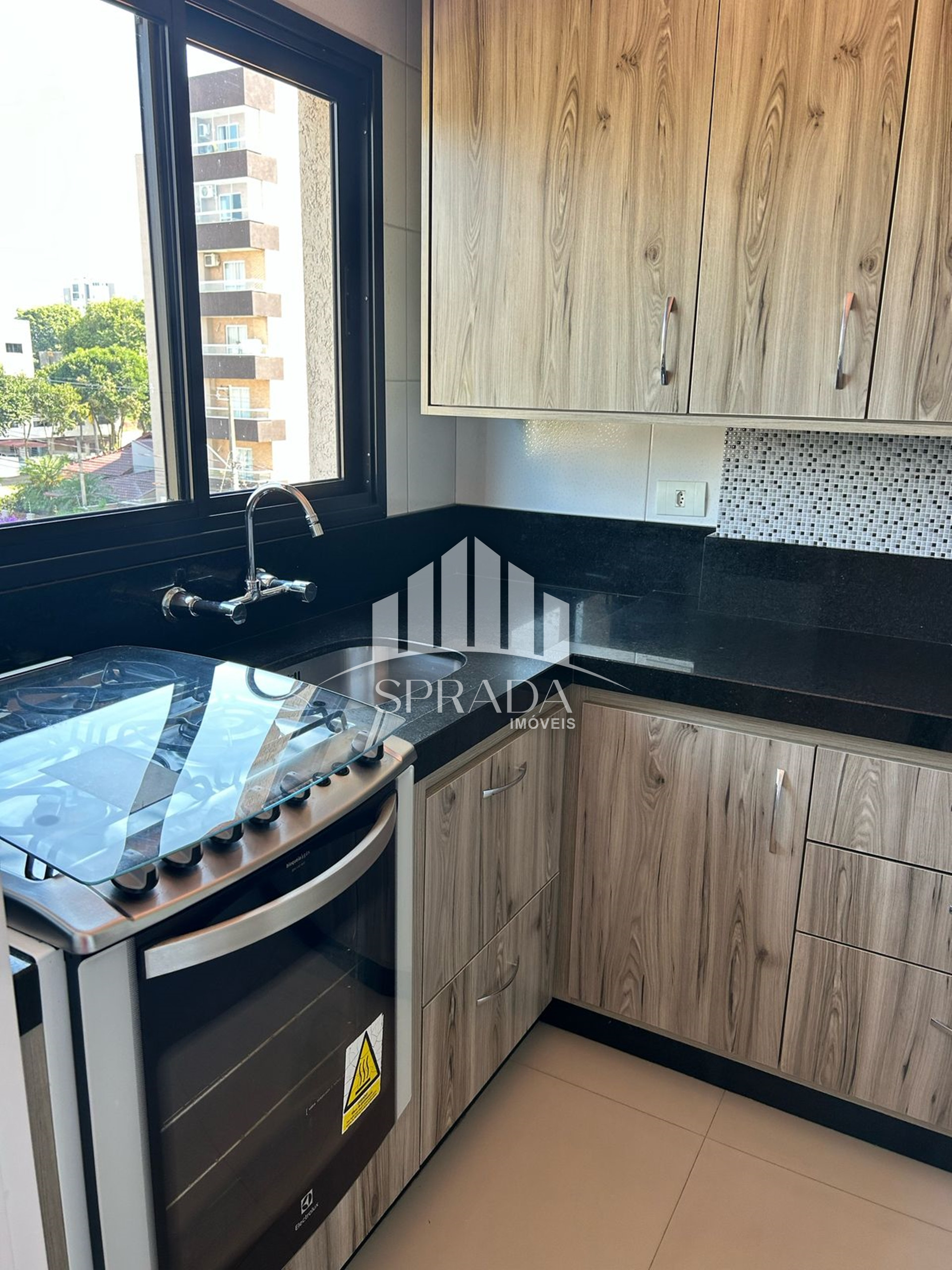Apartamento à venda com 2 quartos, 84m² - Foto 9