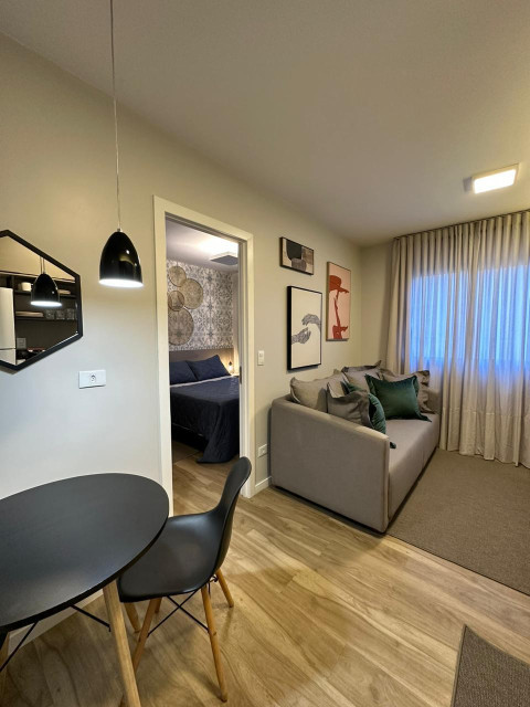 APARTAMENTO no Bairro: Mercês - Lopes Home - Curitiba - foto 0