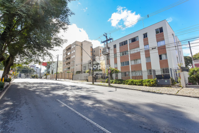 APARTAMENTO no Bairro: Água Verde - Lopes Home - Curitiba - foto 15
