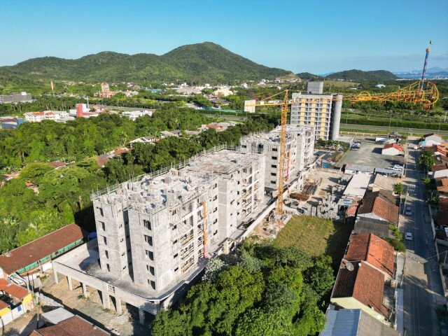 APARTAMENTO no Bairro: Armação - Lopes Home - Penha - foto 0