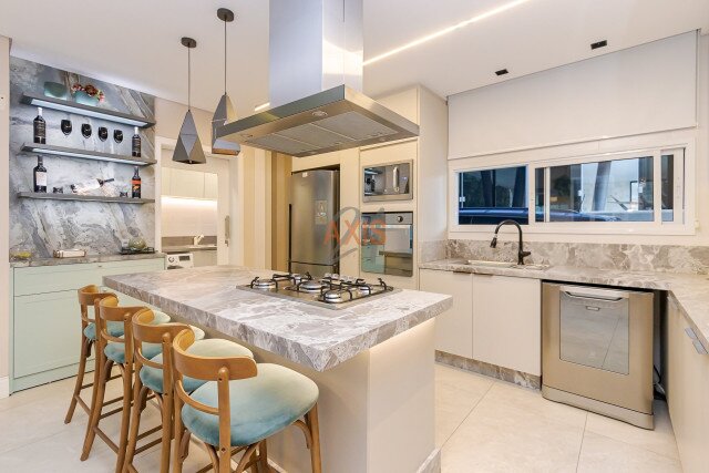 Casa em Condomínio no bairro Cabral