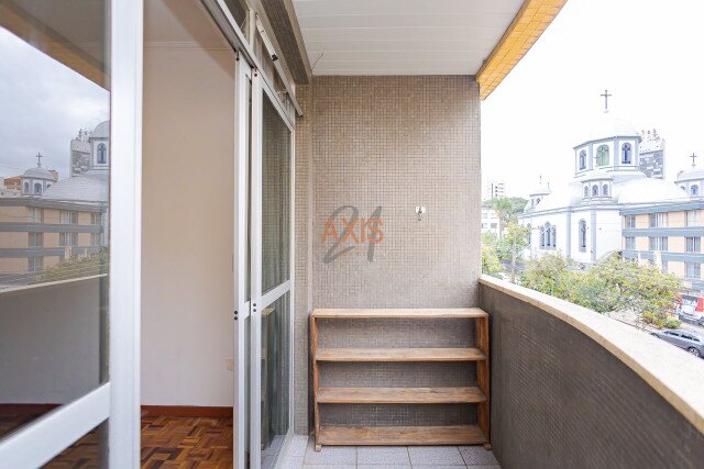 Apartamento no bairro Mercês