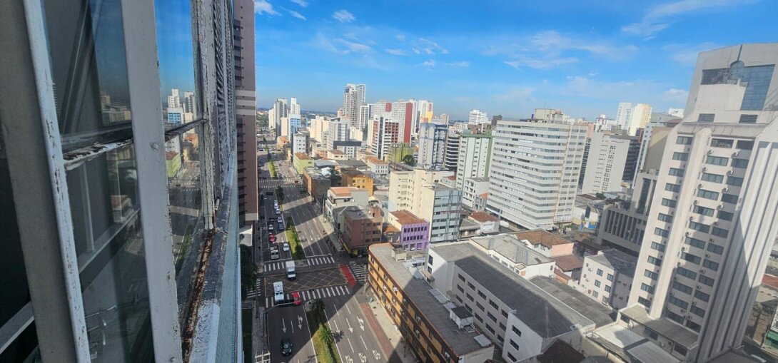 Foto 5 - APARTAMENTO em CURITIBA - PR, no bairro Centro - Referência PIL-APTO571