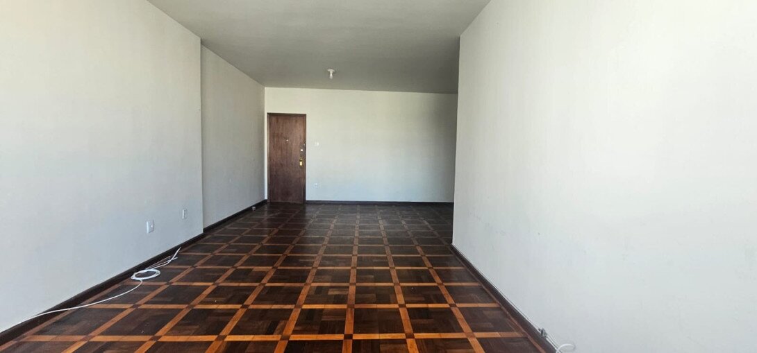 Foto 8 - APARTAMENTO em CURITIBA - PR, no bairro Centro - Referência PIL-APTO571