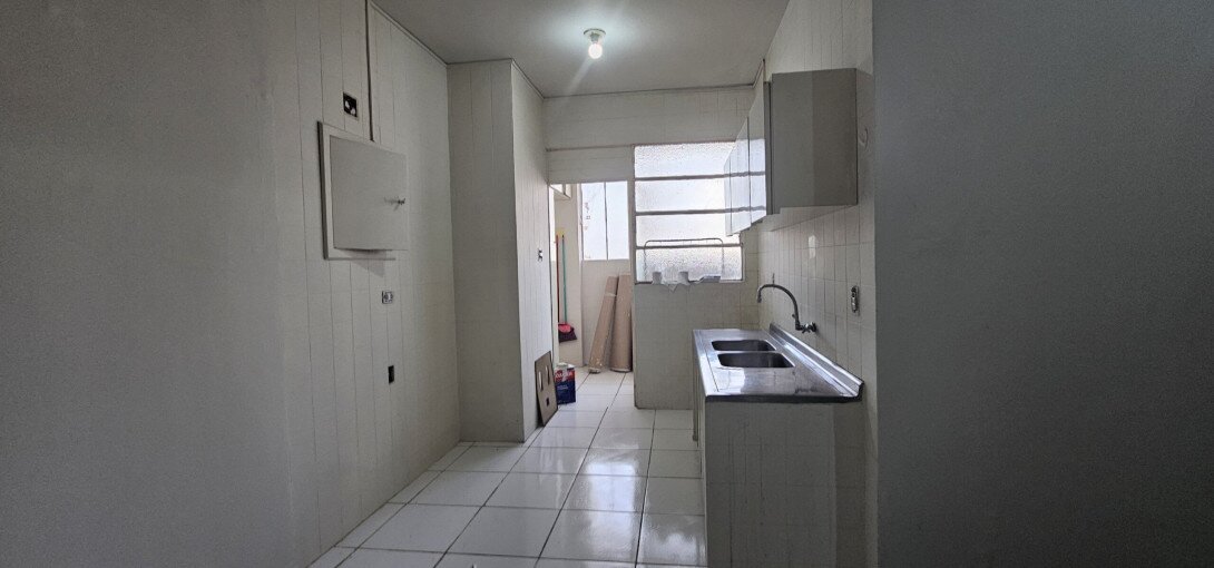 Foto 11 - APARTAMENTO em CURITIBA - PR, no bairro Centro - Referência PIL-APTO571