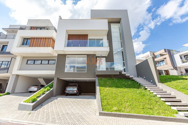 Casa em Condomínio no bairro Bairro Alto