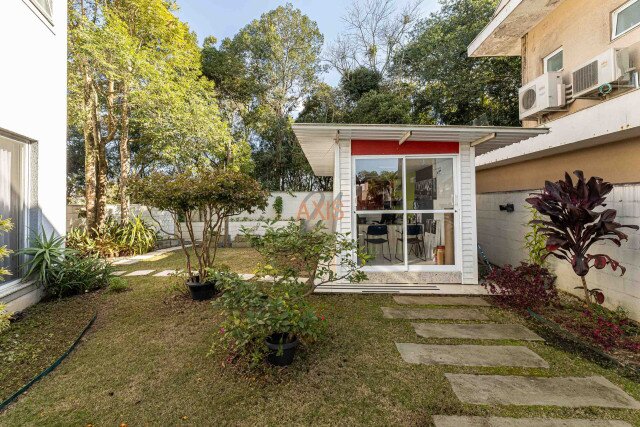 Casa em Condomínio no bairro Santa Felicidade
