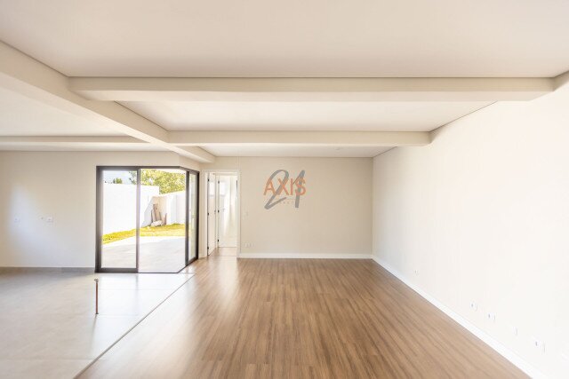 Casa em Condomínio no bairro Santa Felicidade