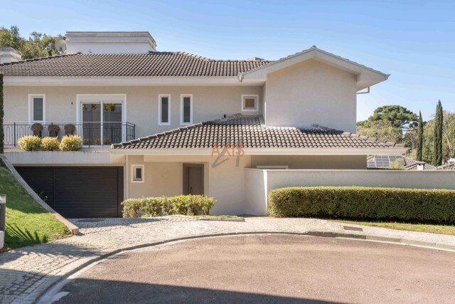 Casa em Condomínio no bairro Campo Comprido