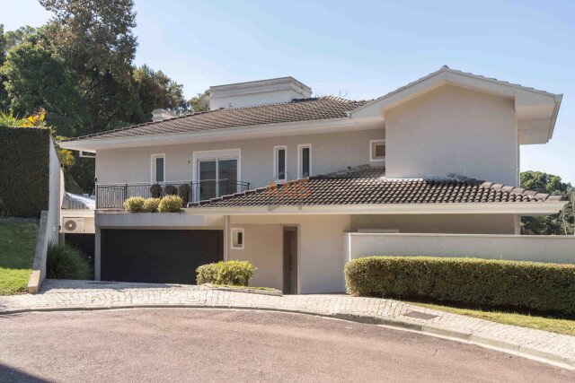 Casa em Condomínio no bairro Campo Comprido