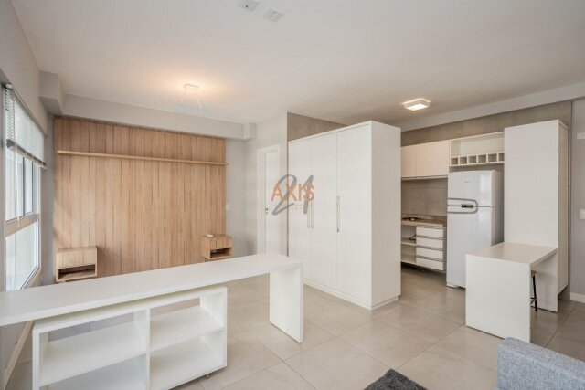 Apartamento no bairro Batel