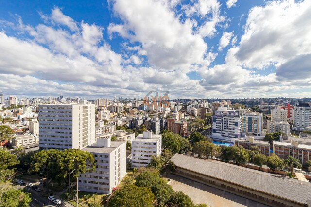 Apartamento no bairro Ahú