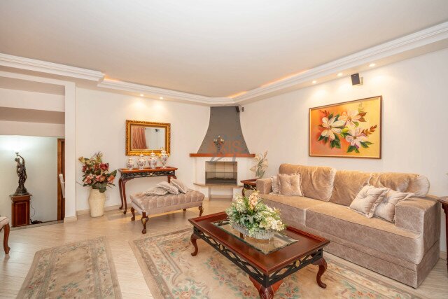 Apartamento no bairro Batel