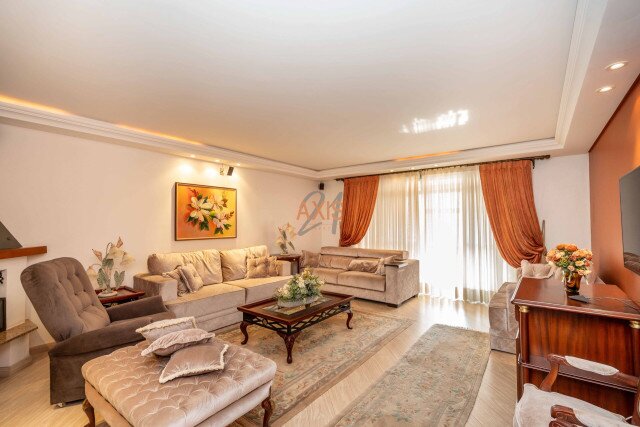 Apartamento no bairro Batel