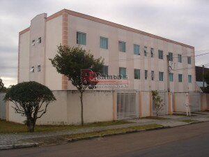 APARTAMENTO COM 81,96M² COM 02 QUARTOS,SEMI MOBILIADO , ENSOLARADO,VAGA DE GARAGEM PARA 02 CARROS , NO BAIRRO V. FANNY, CURITIBA - PR Referência AP-0194