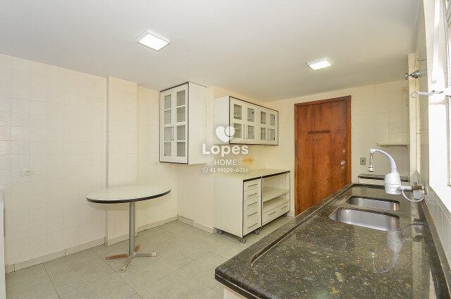 APARTAMENTO no Bairro: Centro - Lopes Home - Curitiba - foto 8