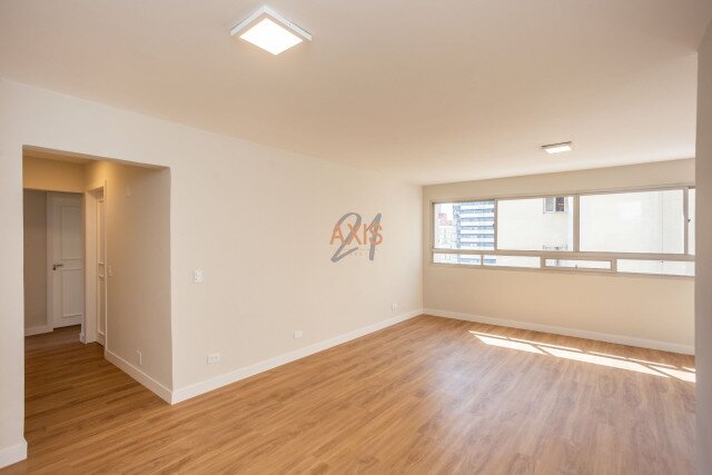 Apartamento no bairro Batel