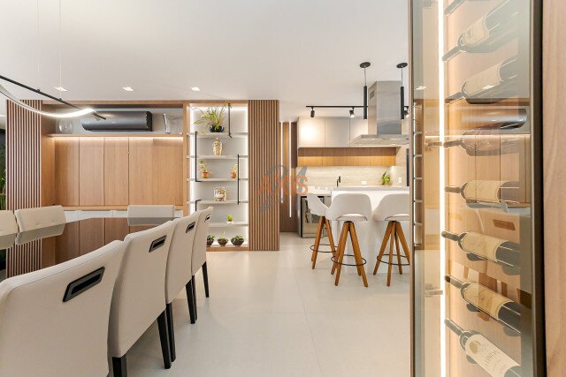 Casa em Condomínio no bairro Campo Comprido