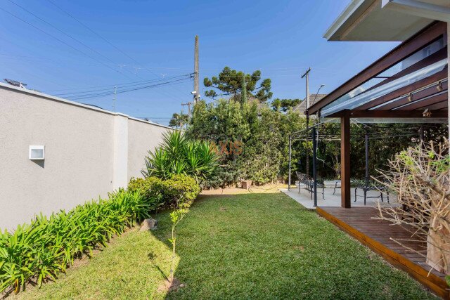 Casa em Condomínio no bairro Santa Felicidade