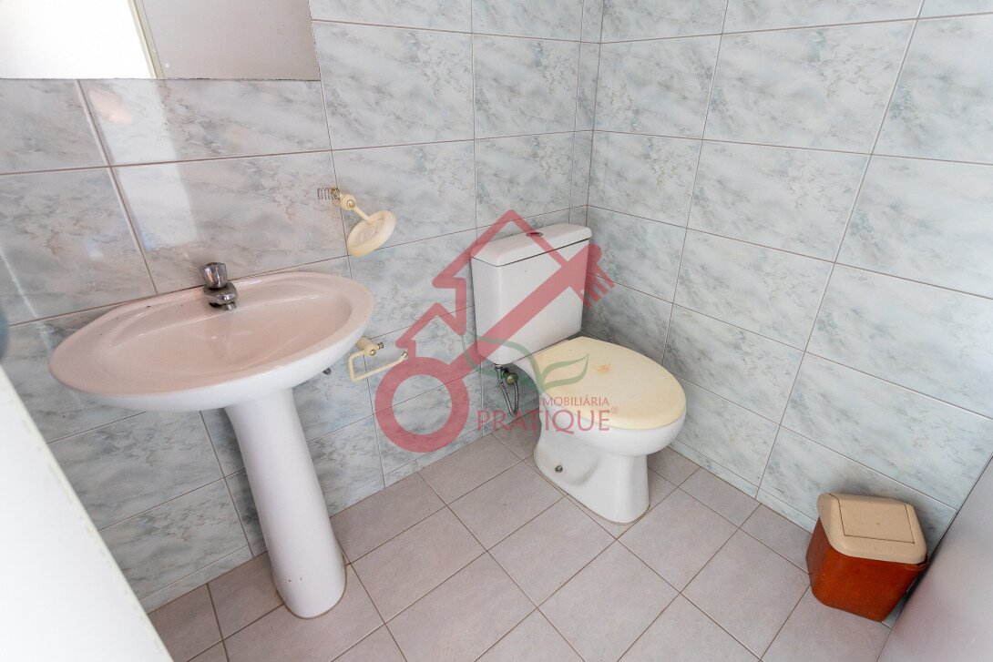 Foto 24 - CASA em CURITIBA - PR, no bairro Barreirinha - Referência PIV-CASA0576