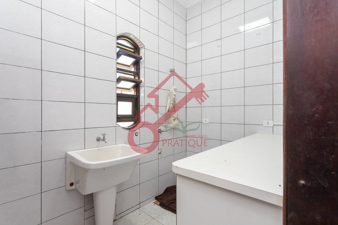 Foto 23 - CASA em CURITIBA - PR, no bairro Barreirinha - Referência PIV-CASA0576