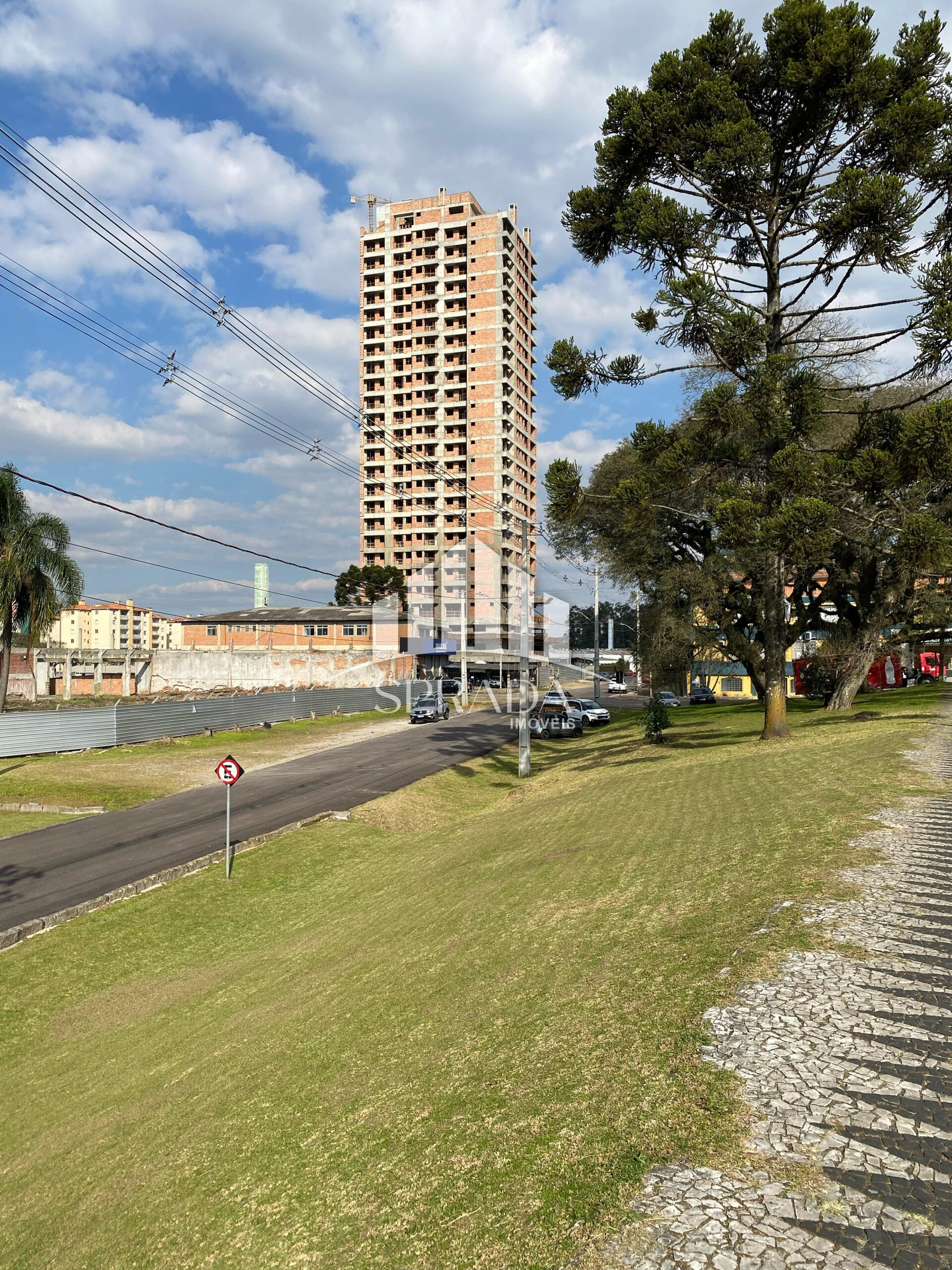 Apartamento à venda com 2 quartos, 61m² - Foto 21