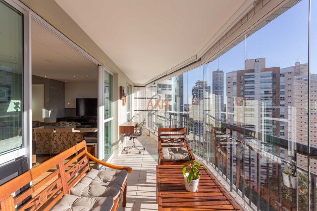 Apartamento no bairro Campo Comprido