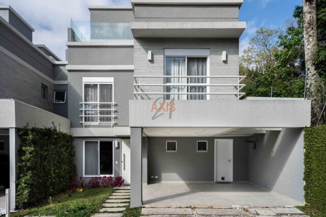 Casa em Condomínio no bairro Campo Comprido