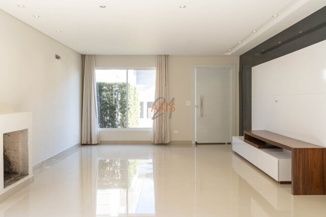 Casa em Condomínio no bairro Santa Felicidade