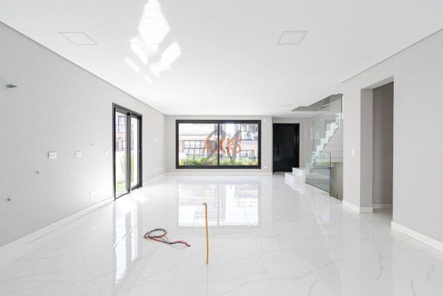 Casa em Condomínio no bairro Santa Cândida