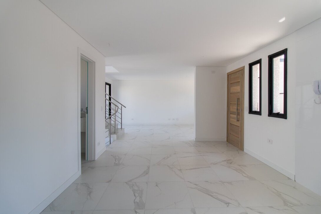 Foto 5 - SOBRADO EM CONDOMÍNIO em CURITIBA - PR, no bairro Guabirotuba - Referência PIV-SOB0582