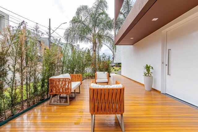 Casa em Condomínio no bairro Santa Felicidade