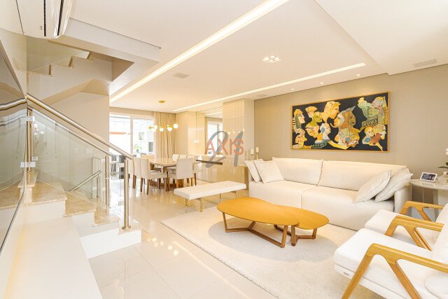 Casa em Condomínio no bairro Vista Alegre