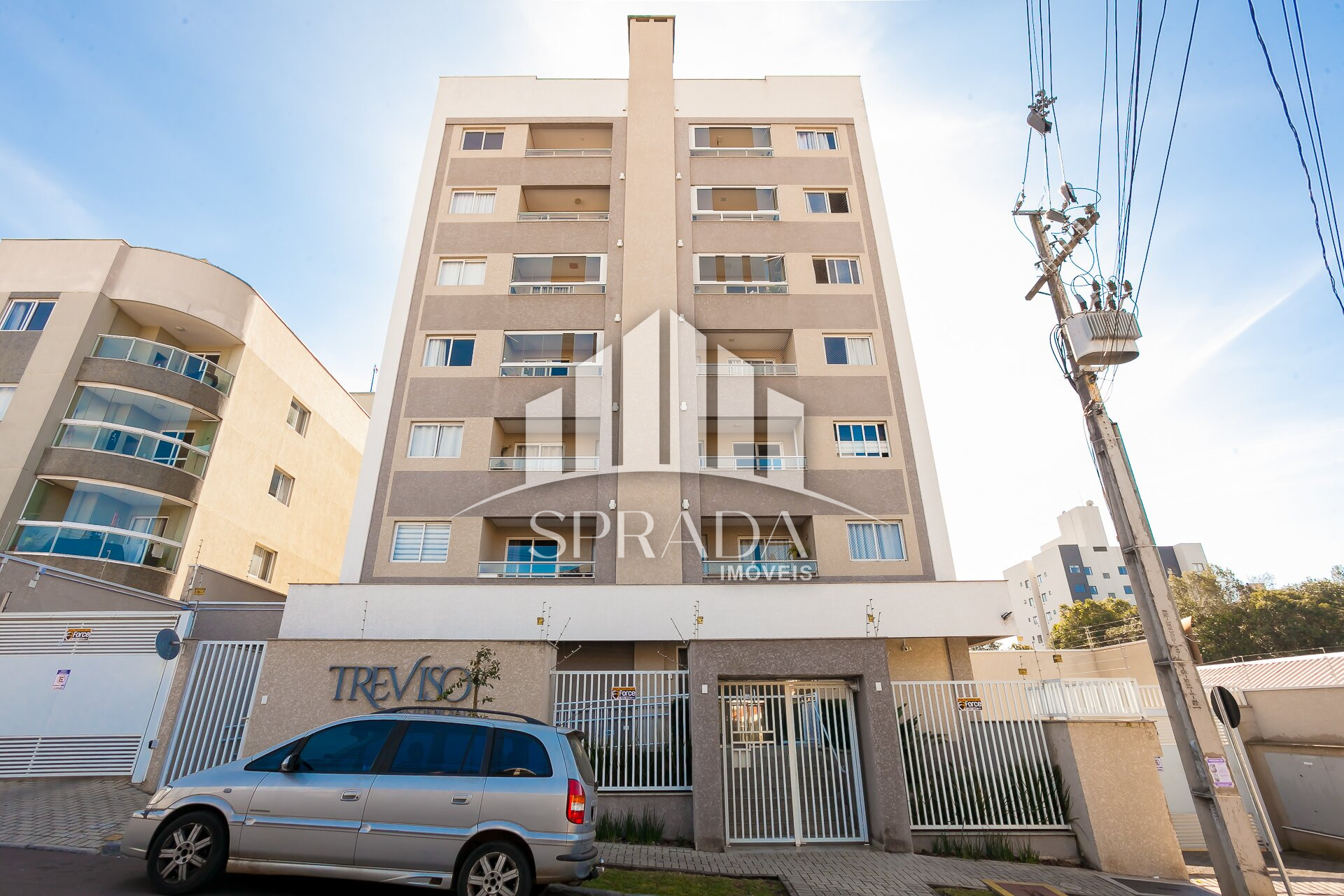 Apartamento à venda com 2 quartos, 56m² - Foto 1