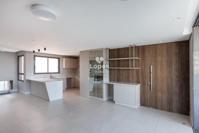 APARTAMENTO no Bairro: Água Verde - Lopes Home - Curitiba - foto 4