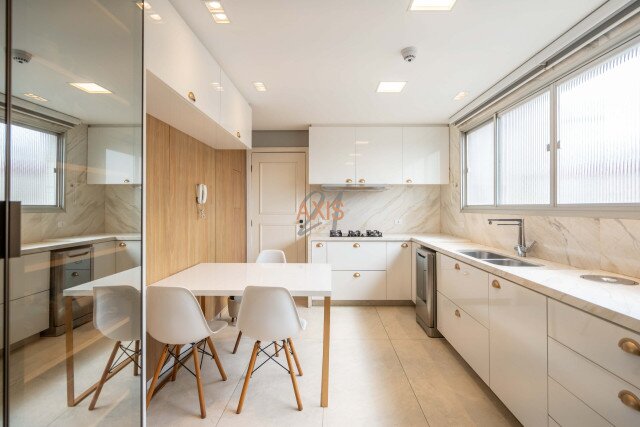 Apartamento no bairro Bigorrilho