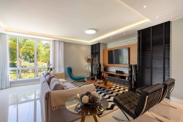 Casa em Condomínio no bairro Santa Felicidade