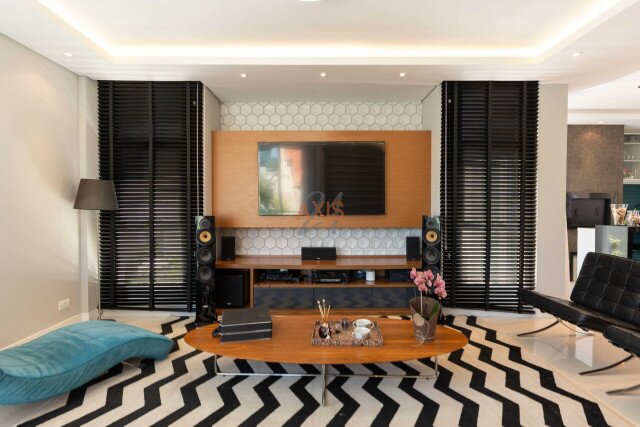 Casa em Condomínio no bairro Santa Felicidade